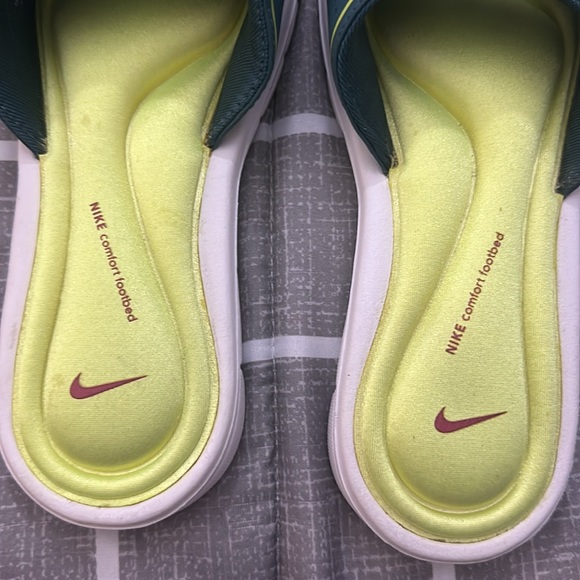Nike comfort slides - Picture 6 of 7